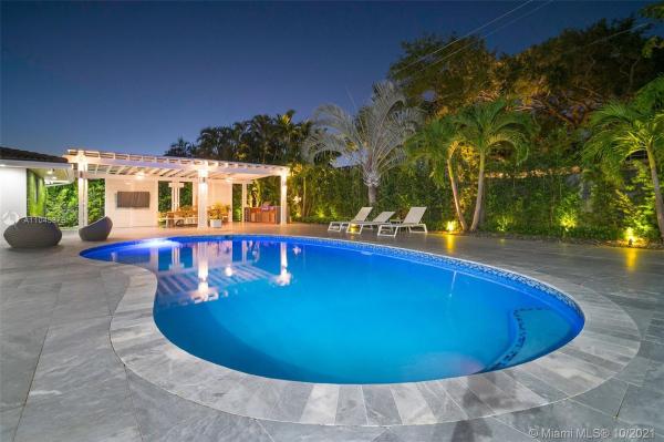 Oak Forest, 2261 NE 201st St, Ojus, Florida 33180, image 2