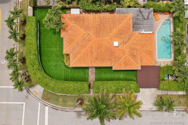 Seville, 1550 SW 16th Ave, Miami, Florida 33145, image 2