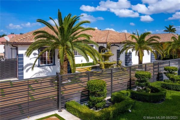 Valencia Acres, 18505 SW 132nd Ave, South Miami Heights, Florida 33177, image 2