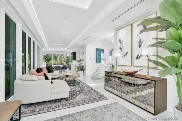 Nautilus, 4173 N Bay Rd, Miami Beach, Florida 33140, image 2