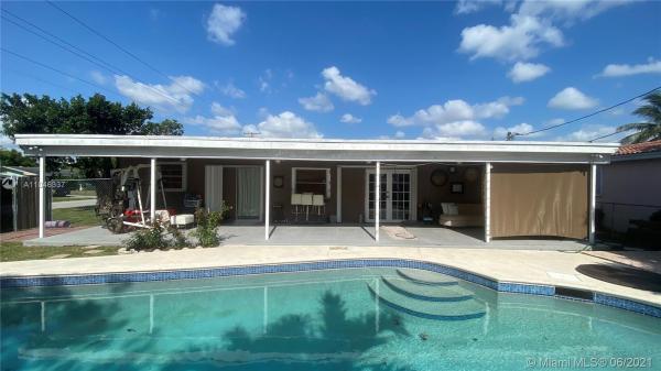 2441 Sabal Palm Dr, Miramar, Florida 33023, image 2