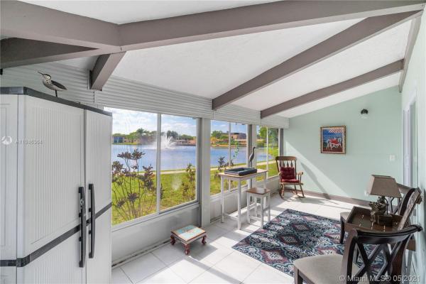 Villas At Carriage Hills Lakeside, 122 Briarwood Cir #4-1, Hollywood, Florida 33024, image 2