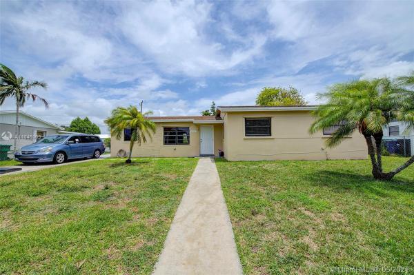 Benson Manor, 10441 SW 201st Ter, Cutler Bay, Florida 33189, image 2