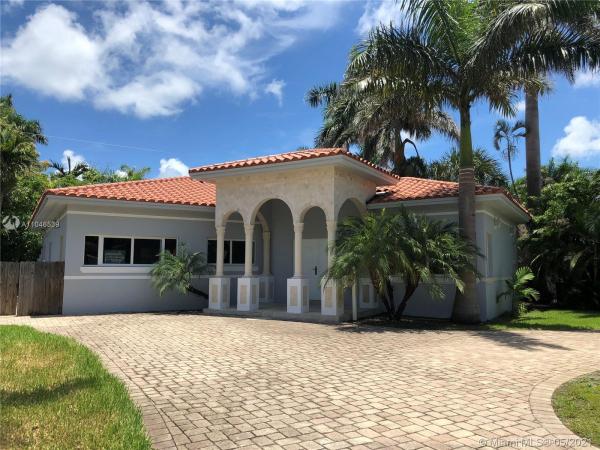 North Bay Island, 7511 Center Bay Dr, North Bay Village, Florida 33141, image 2