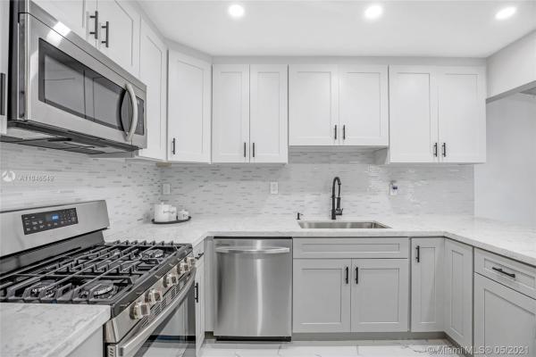 Snapper Village, 6947 SW 115th Pl #F36, Kendall, Florida 33173, image 2