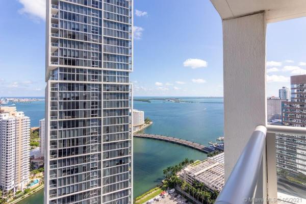 Icon Brickell Tower 3, 485 Brickell Ave #3910, Miami, Florida 33131, image 2