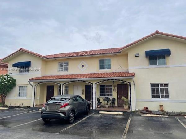 Silver Gardens Villas, Hialeah Gardens, Florida 33016, image 2