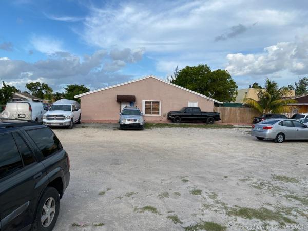 Kings Gardens, 18912 NW 45th Ave, Miami Gardens, Florida 33055, image 2