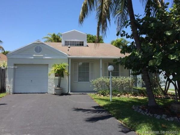 Catalina West, 10013 SW 223rd Ln, Cutler Bay, Florida 33190, image 2