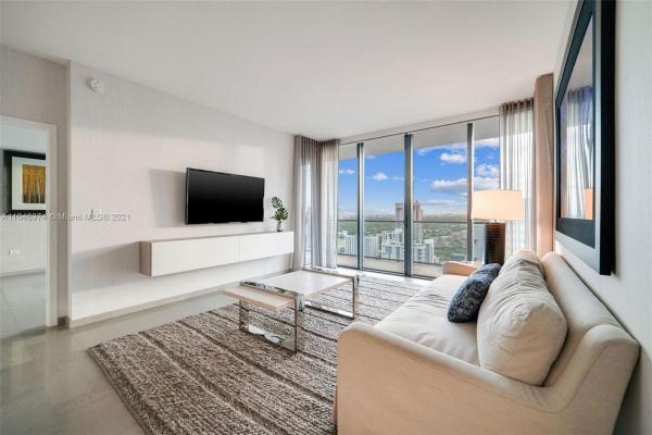 Rise Brickell City Centre, 88 SW 7th St #1904, Miami, Florida 33130, image 2