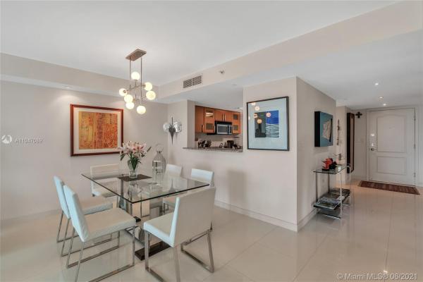 Skyline On Brickell, 2101 Brickell Ave #2712, Miami, Florida 33129, image 2