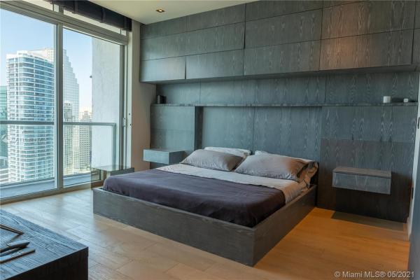500 Brickell West, 55 SE 6th St #4303, Miami, Florida 33131, image 2