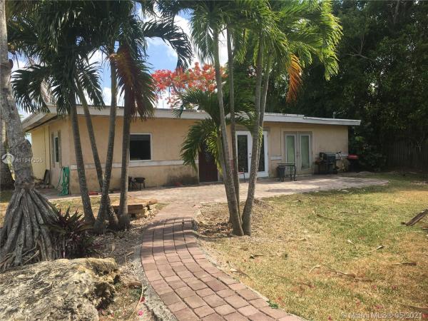 18990 SW 352nd St, Unincorporated Dade County, Florida 33034, image 2