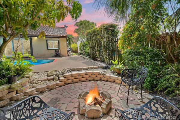 Tierra Vista, 2540 Trout Way, Cooper City, Florida 33026, image 2