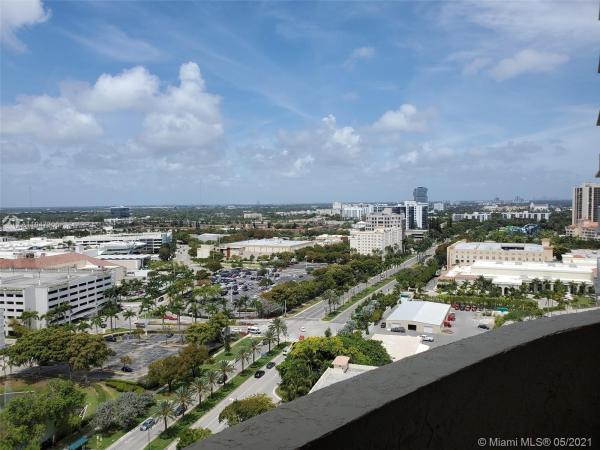 Turnberry On The Green, 19501 W Country Club Dr #2111, Aventura, Florida 33180, image 2
