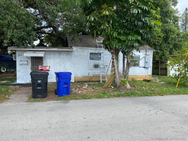 345 NE 168th St, Miami, Florida 33162, image 2