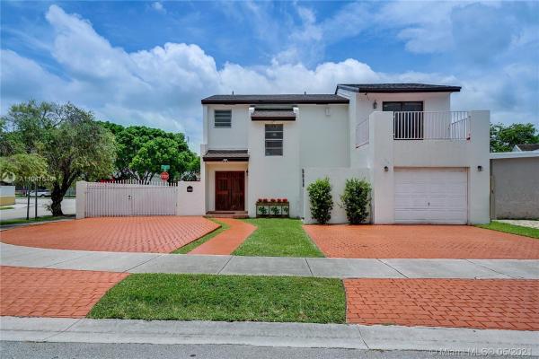 Lakes, 13122 SW 57th Ter, Kendale Lakes, Florida 33183, image 2