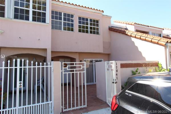 Sunset Harbour, 12841 SW 65th Ter #12841, Kendale Lakes, Florida 33183, image 2