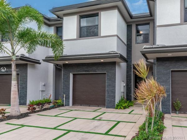 Satori, 15824 NW 91st Ct, Miami Lakes, Florida 33018, image 2