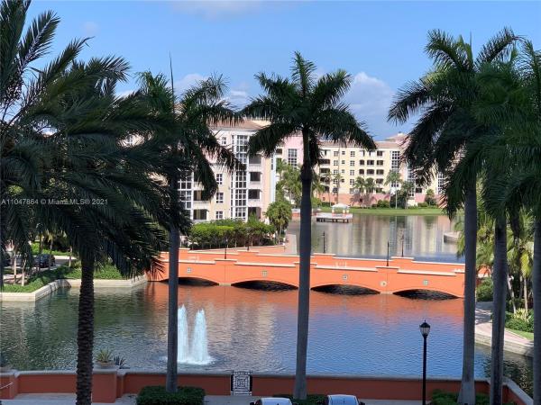 Club Tower, 785 Crandon Blvd #404, Key Biscayne, Florida 33149, image 2