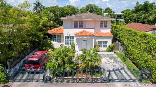 Surprise Lake, 4560 Post Ave, Miami Beach, Florida 33140, image 2