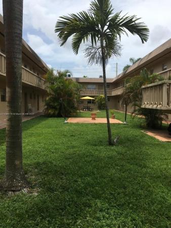 1350 NE 119th St #135023, Unincorporated Dade County, Florida 33161, image 2