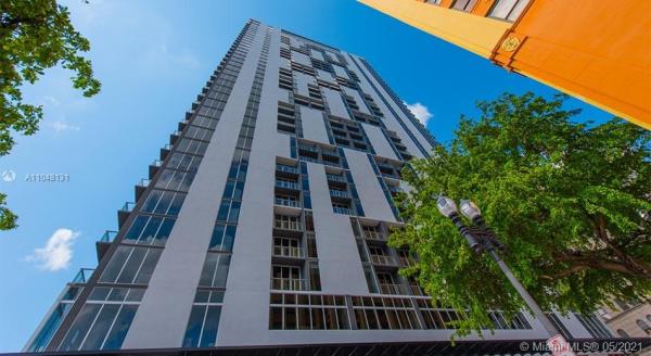 Centro, 151 SE 1st #1208, Miami, Florida 33131, image 2