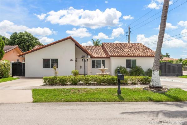 1991 SW 141st Ave, Unincorporated Dade County, Florida 33175, image 2