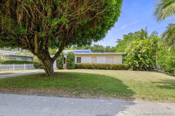 Fairglade Park, 5875 SW 77th Ter, South Miami, Florida 33143, image 2
