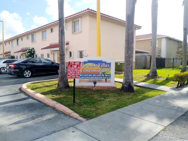 Paradise Villas, 8060 NW 10th St #2, Fountainebleau, Florida 33126, image 2