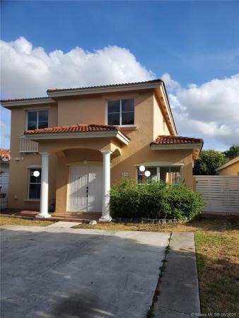 Spanish Lakes, 7966 NW 199th Th Ter, Hialeah, Florida 33015, image 2