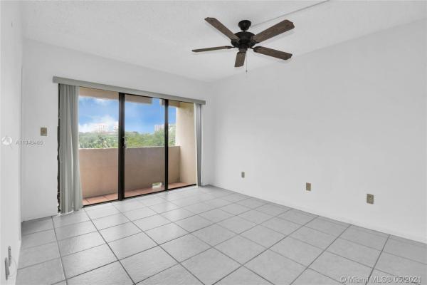 Quinary Club, 525 Coral Way #405, Coral Gables, Florida 33134, image 2