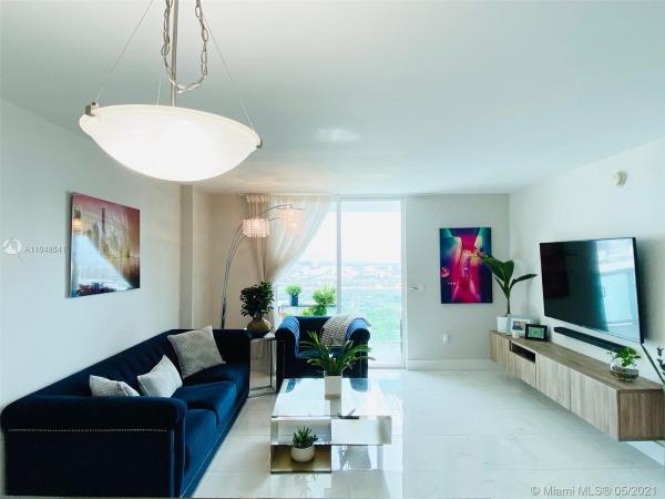 1800 Club, 1800 N Bayshore Dr #4106, Miami, Florida 33132, image 2