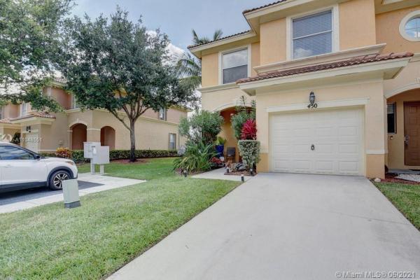 Seminole Lakes, 450 Rainbow Springs Ter, Royal Palm Beach, Florida 33411, image 2