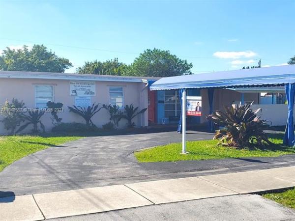 Tropical Highlands, 3720 SW 86th Ave, Westchester, Florida 33155, image 2