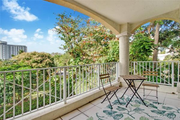 Villa Brickell, 1824 Brickell Ave #2D, Miami, Florida 33129, image 2