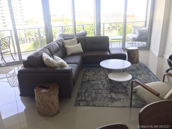 Aria On The Bay, 488 NE 18th St #800, Miami, Florida 33132, image 2