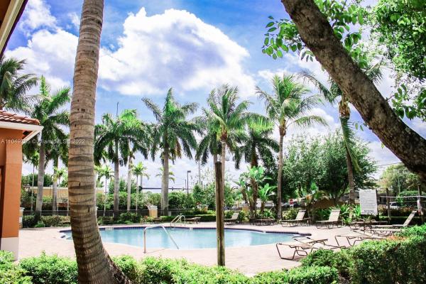 Rosemont, 3553 Forest Hill Blvd #45, Palm Springs, Florida 33406, image 1