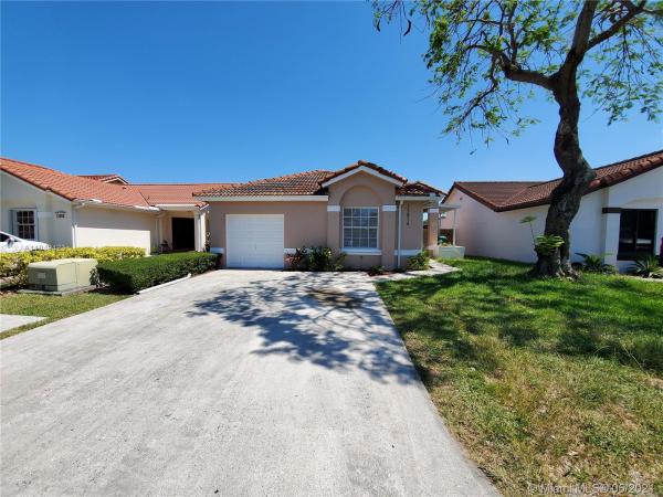 Sunset Harbour, 12874 SW 61st St, Kendale Lakes, Florida 33183, image 2