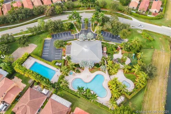 Meghans Place, 2532 NE 41st Ter, Homestead, Florida 33033, image 2