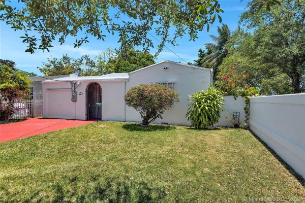 Glenroyal, 35 NW 24th Ct, Miami, Florida 33125, image 2