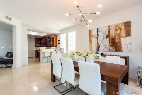 Aventura Lakes, 3075 NE 208th Ter, Aventura, Florida 33180, image 2