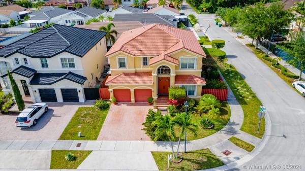 15501 SW 21st Ter, Unincorporated Dade County, Florida 33185, image 2