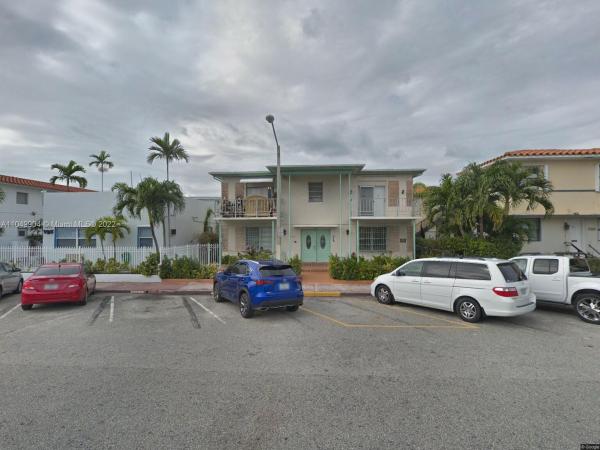 Bat Yam, 7330 Byron Ave #6, Miami Beach, Florida 33141, image 1