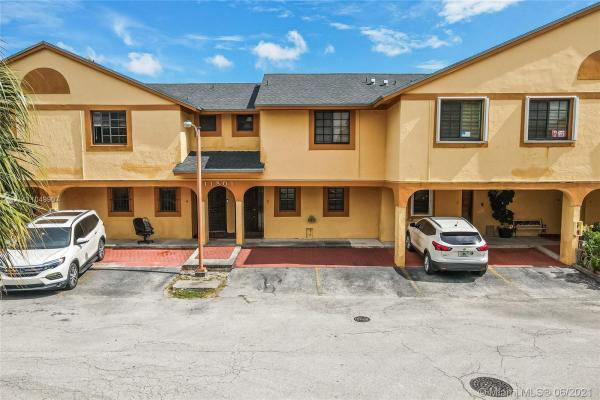 International Princess, 11801 SW 18th St #3-25, Tamiami, Florida 33175, image 2