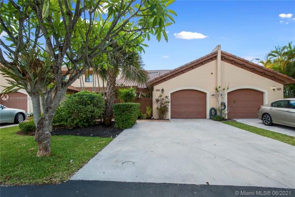 Kings Court West, 8743 SW 113th Ct #8743, Kendall, Florida 33173, image 2
