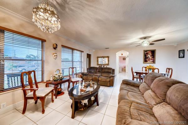 South Miami Heights Manor, 11930 SW 172nd St, South Miami Heights, Florida 33177, image 2