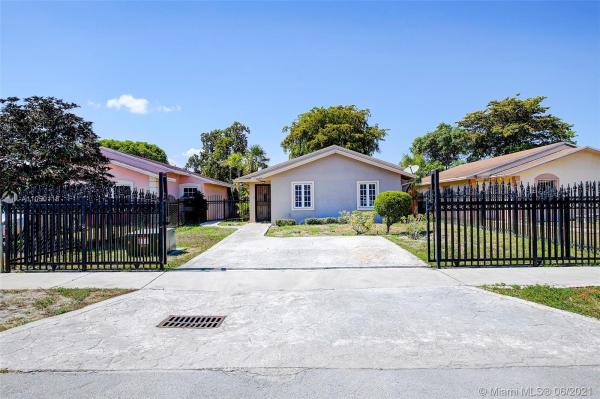 Golden Gardens, 3561 NW 188th St, Miami Gardens, Florida 33056, image 2