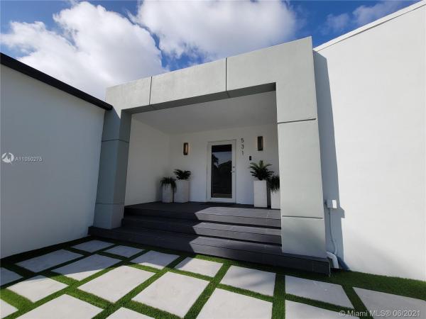 Brickell Estates, 531 SW 23rd Rd, Miami, Florida 33129, image 2