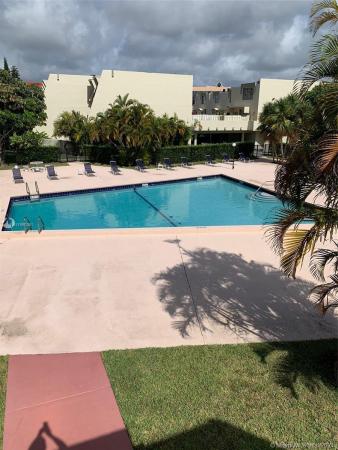 1651 NE 115th St #39C, Unincorporated Dade County, Florida 33181, image 2